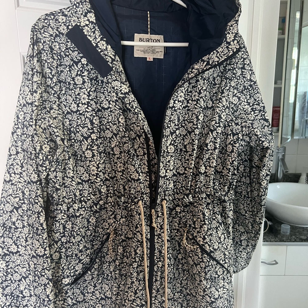 Burton Narraway dark blue and White Floral Jacket